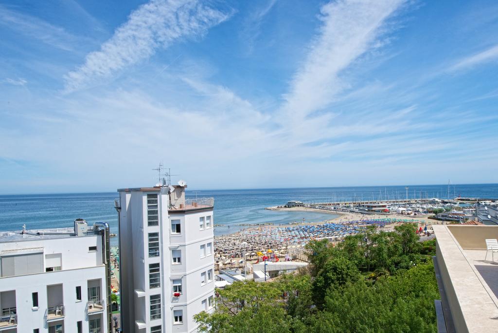 Hotel Torretta Cattolica Luaran gambar