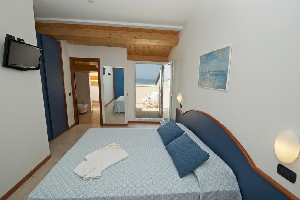 Hotel Torretta Cattolica Luaran gambar