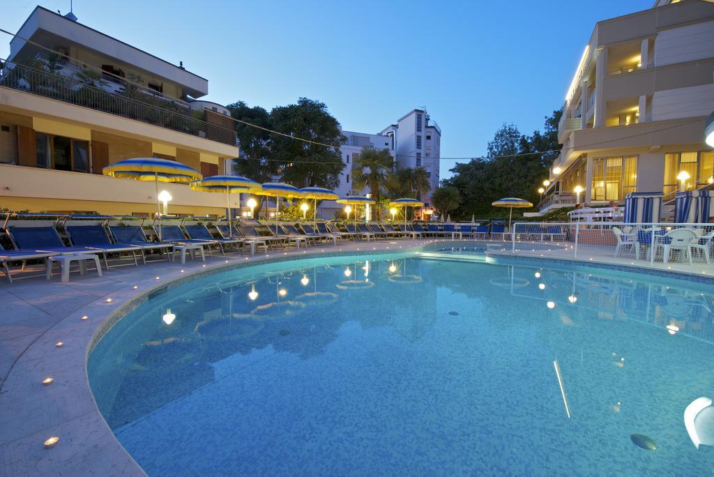 Hotel Torretta Cattolica Luaran gambar
