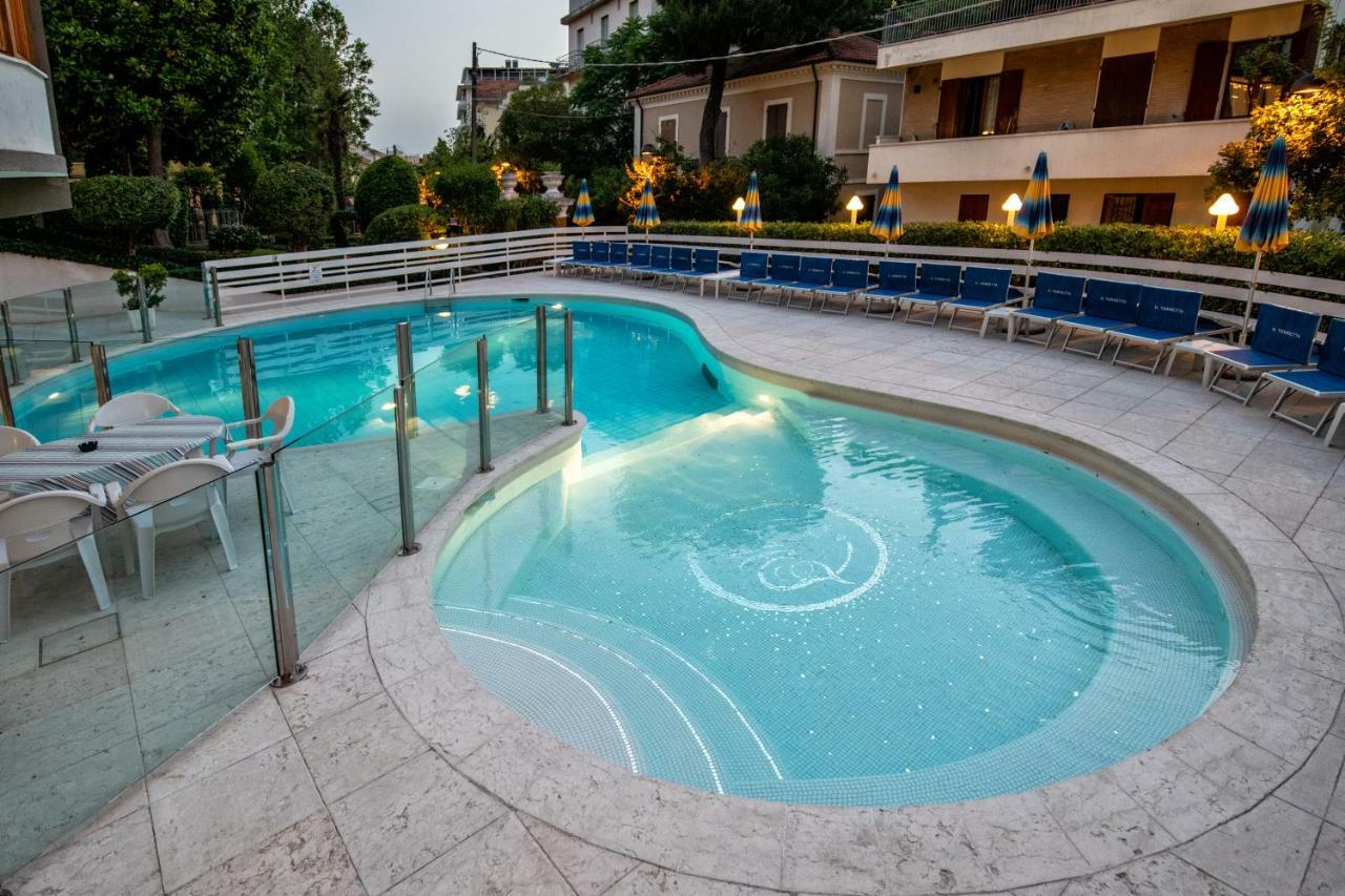 Hotel Torretta Cattolica Luaran gambar